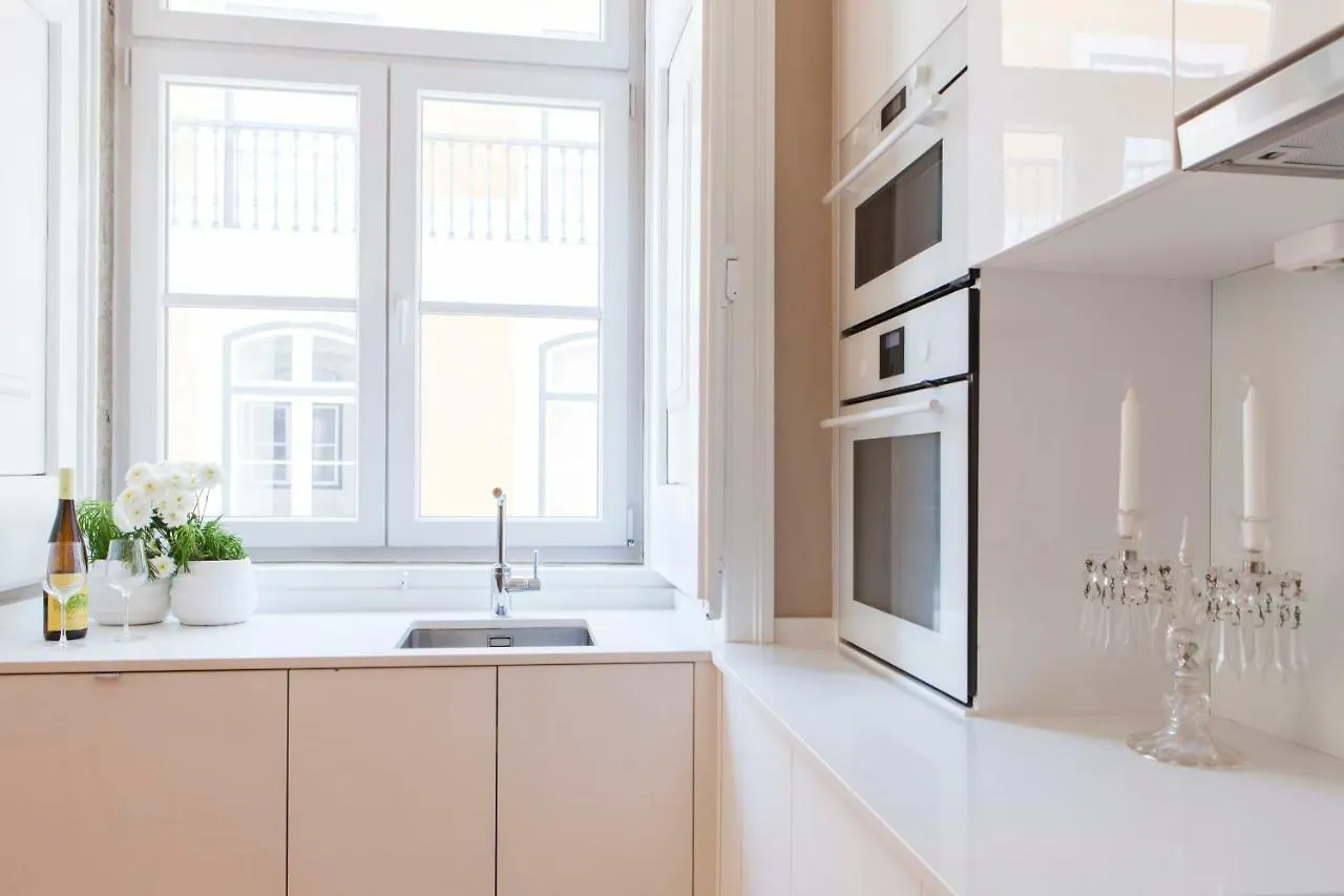 Alfama Baixa Spacious And Bright Apartment Blends The Historic And The Contemporary 2 Bedrs & 2 Bathrs Ac 18Th Century Building Lisboa Portugal